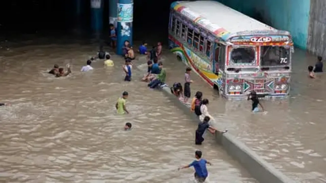 Rains Wreak Havoc in Pakistan, 'Urban Flood Emergency' Declared in Quetta