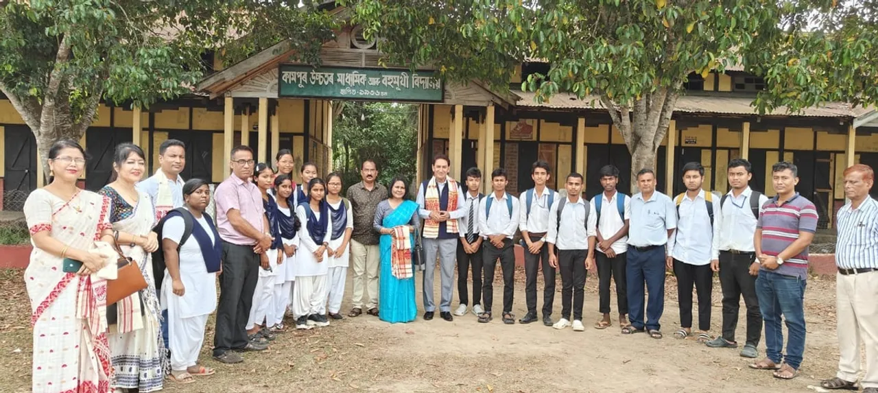 Swagat Hospital Donates Science Lab Equipment to Kampur HS & MP School