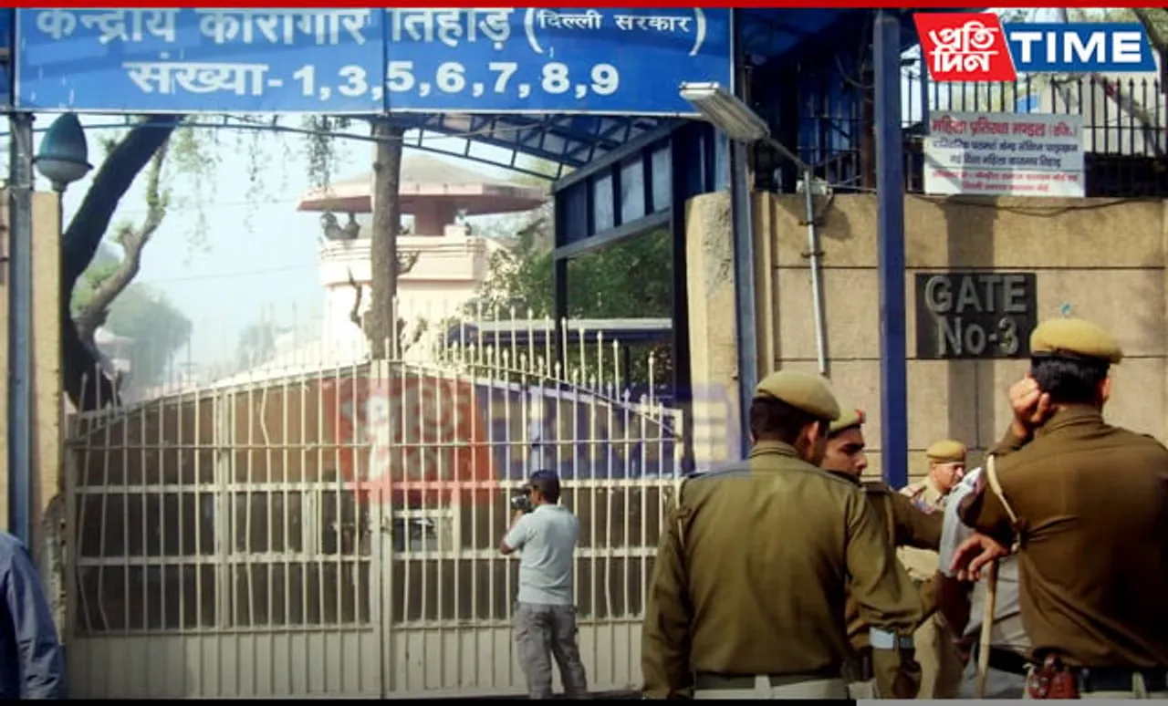 Prisoner Stabbed Inside Delhi's Tihar Jail As Gang War Continues