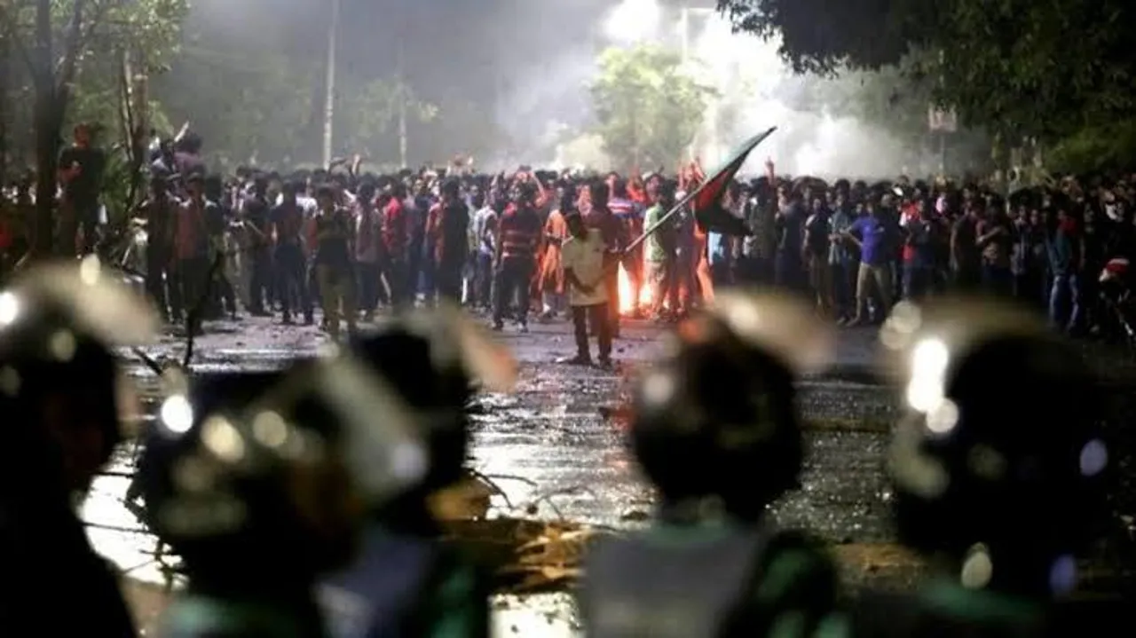 Bangladesh Resumes Mobile Internet After 10-Day Blackout Amid Protests