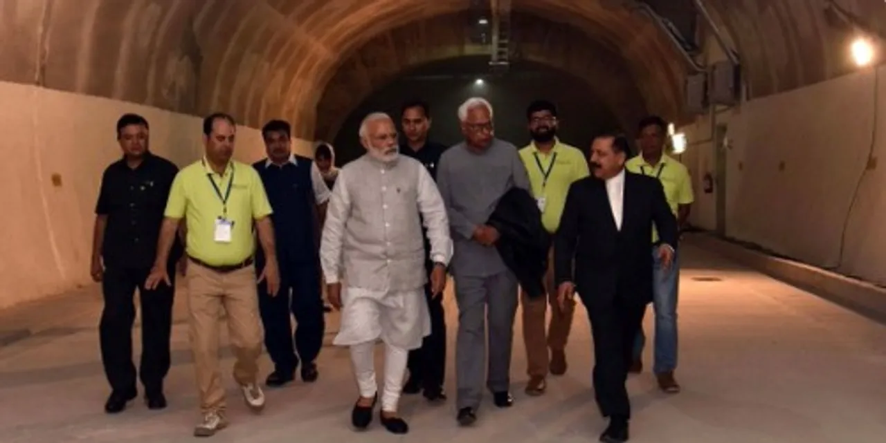 PM lays foundation stone of Zojila Tunnel on Srinagar-Leh highway