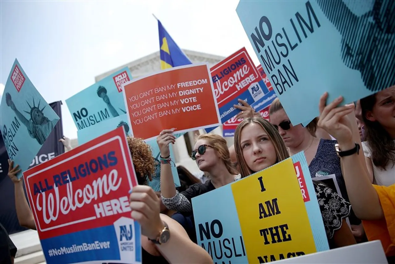 US Supreme Court upholds Trump’s travel ban