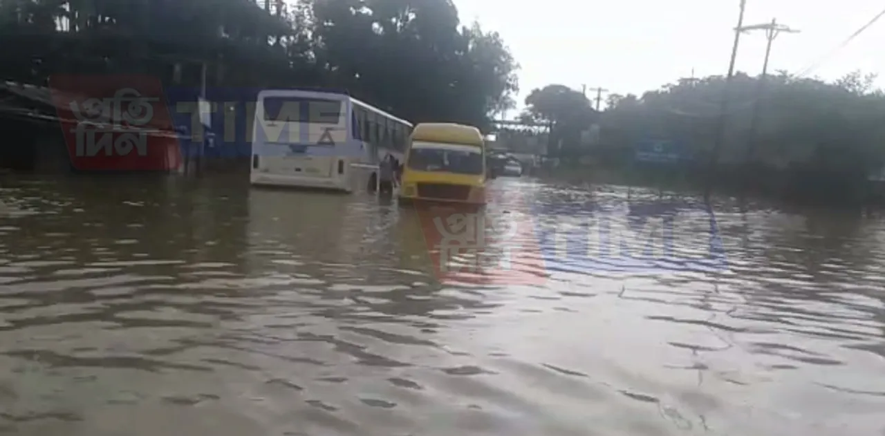 Heavy rain triggers flood in Arunachal Pradesh