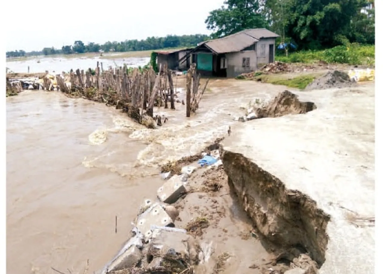 Deficit of funds to repair dilapidated roads of Assam