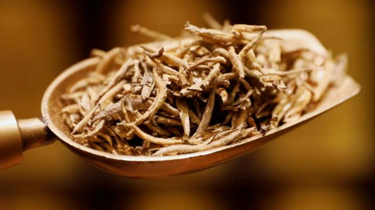 Rs 40,000 a kg tea bought in Guwahati Auction