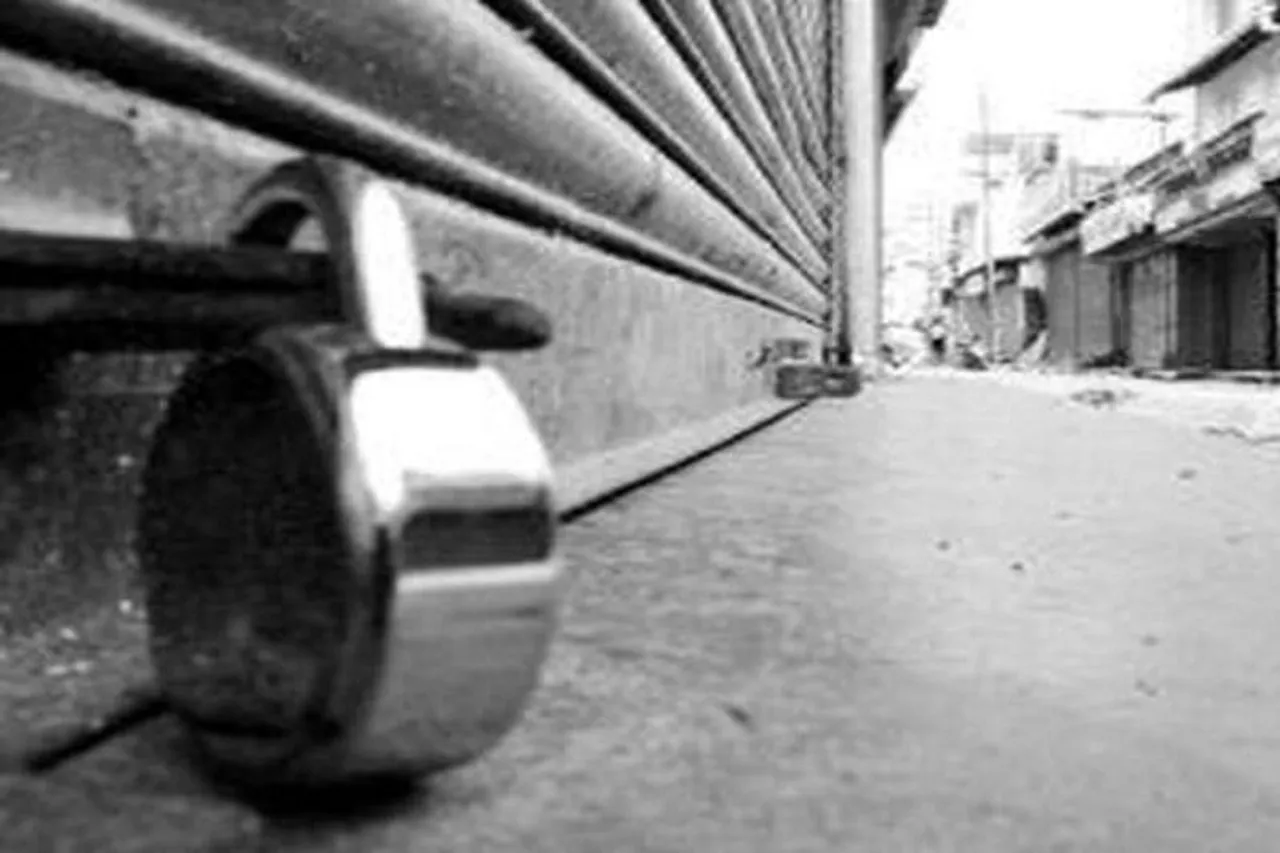 Trade Bandh cripples life in Guwahati