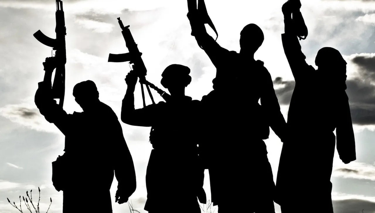 Police releases three detained for alleged connection with Hizbul Mujahideen