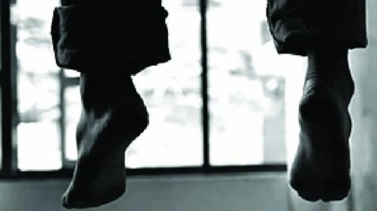 Indian coach commits suicide after molestation charge