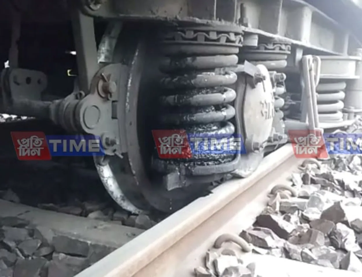 Intercity Express derailed at Mariani, elephant killed