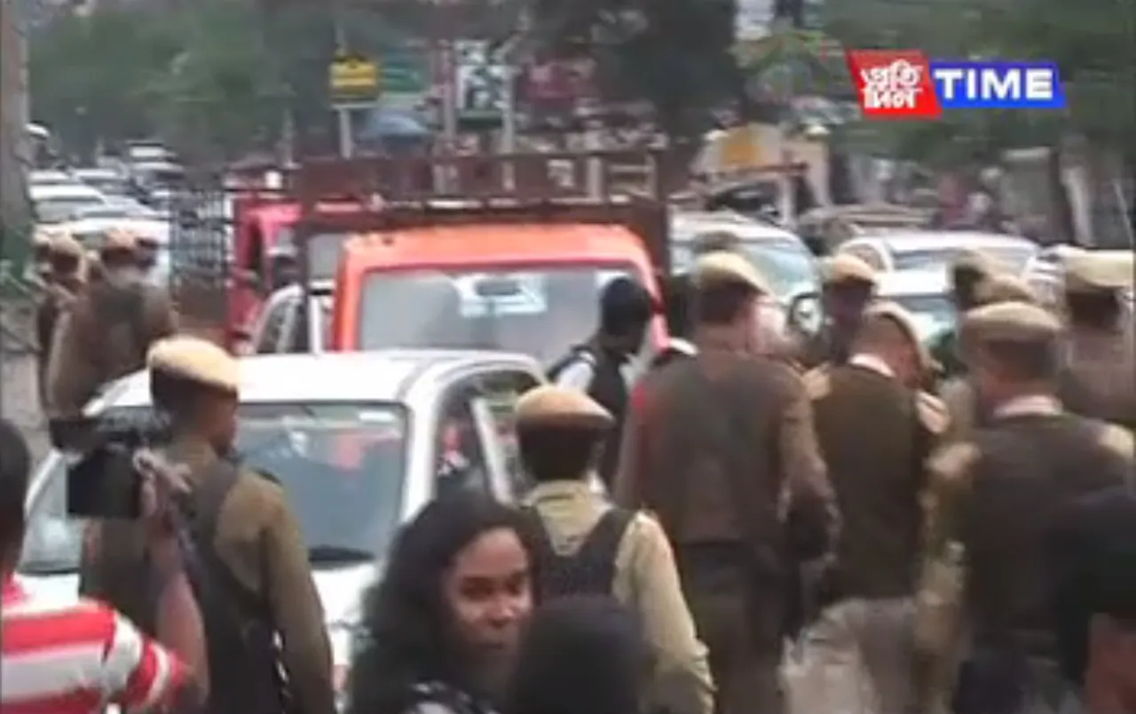BJP protest sends traffic to standstill