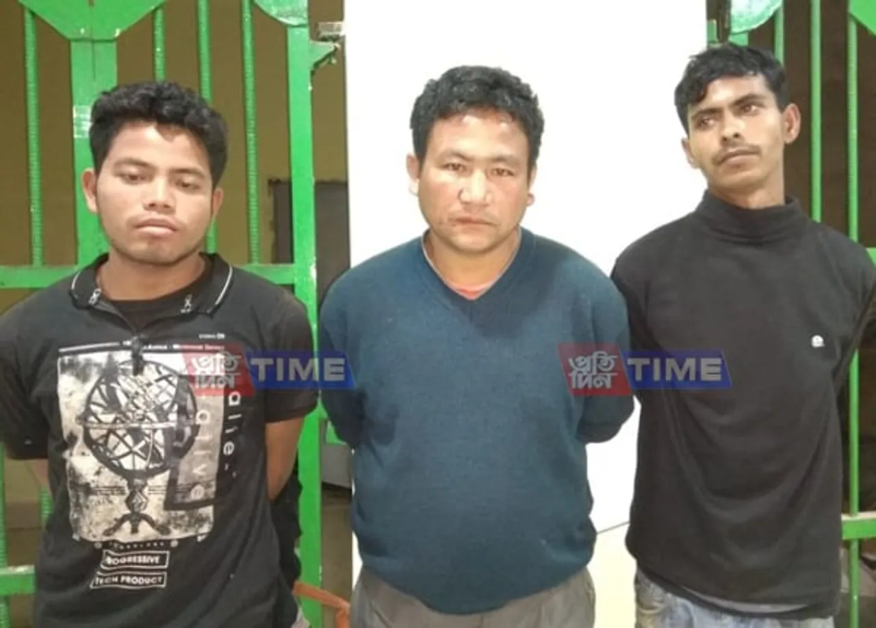 Three poachers with arms nabbed