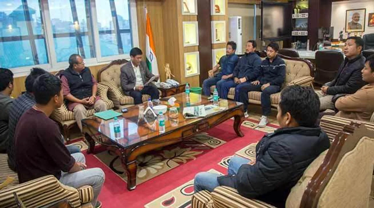 Arunachal CM holds all party meeting to restore peace