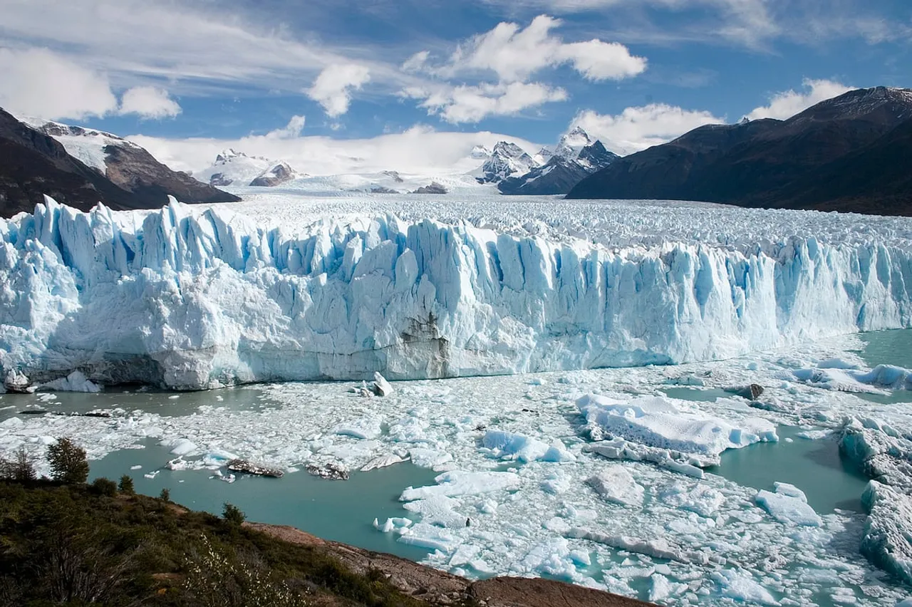 Climate change roasting the Himalaya region