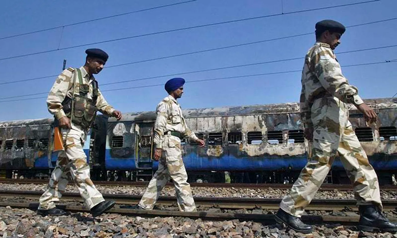 All 4 accused in Samjhauta Express blast case acquitted