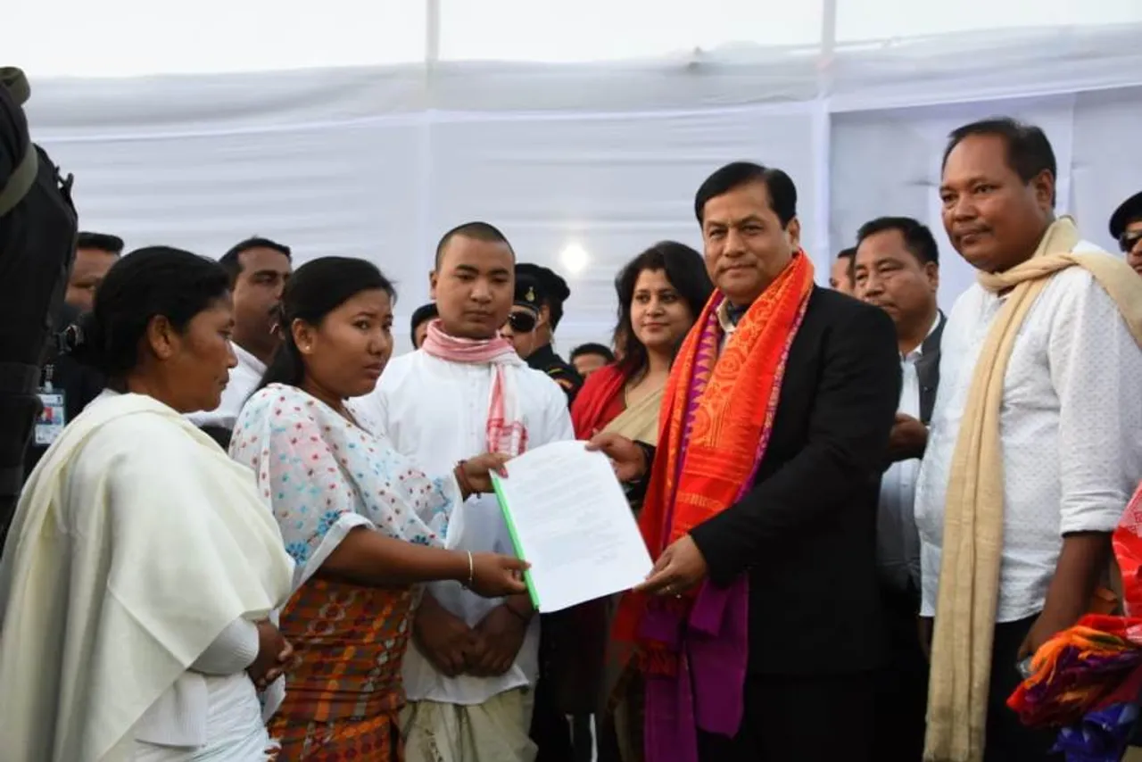 CM hands over appointment letter to martyr’s daughter