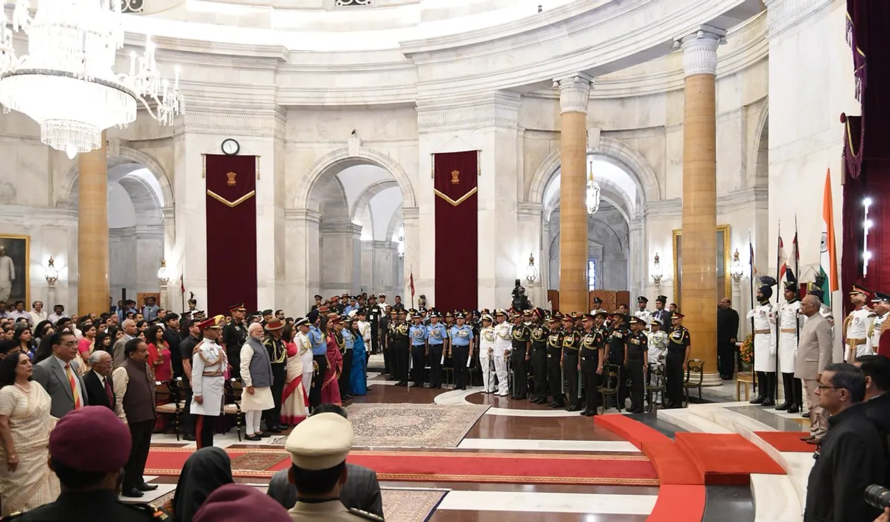 Gallantry awards presented to armed forces personnel