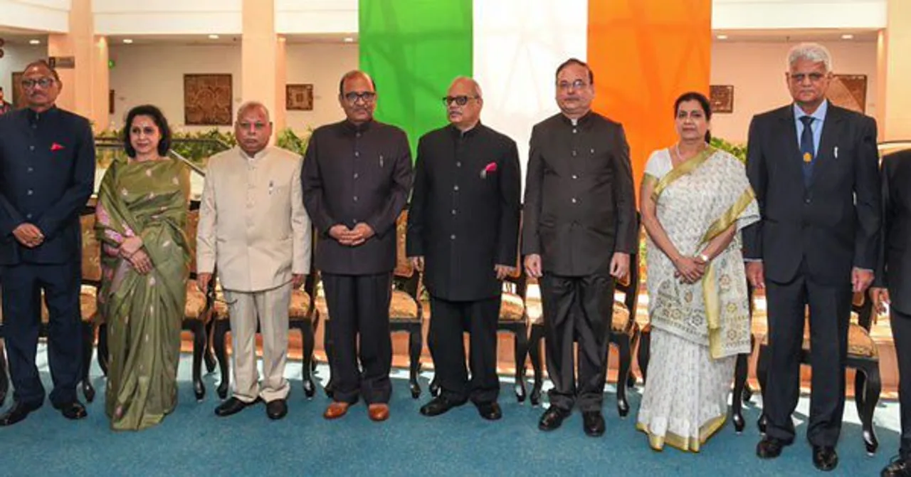 8 members of Lokpal take oath of office