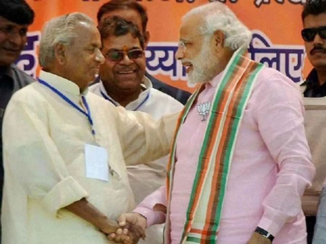 Rajasthan Guv praises Modi, Prez sends EC note