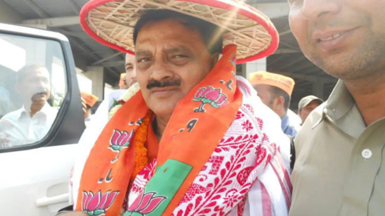 Dada brigade indulging in ‘Sonowal Hatao’ Mission