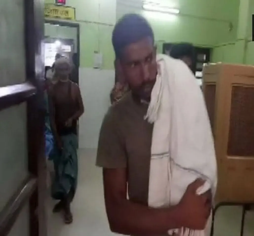 Denied Ambulance, Man Carries Child On Shoulder In Bihar