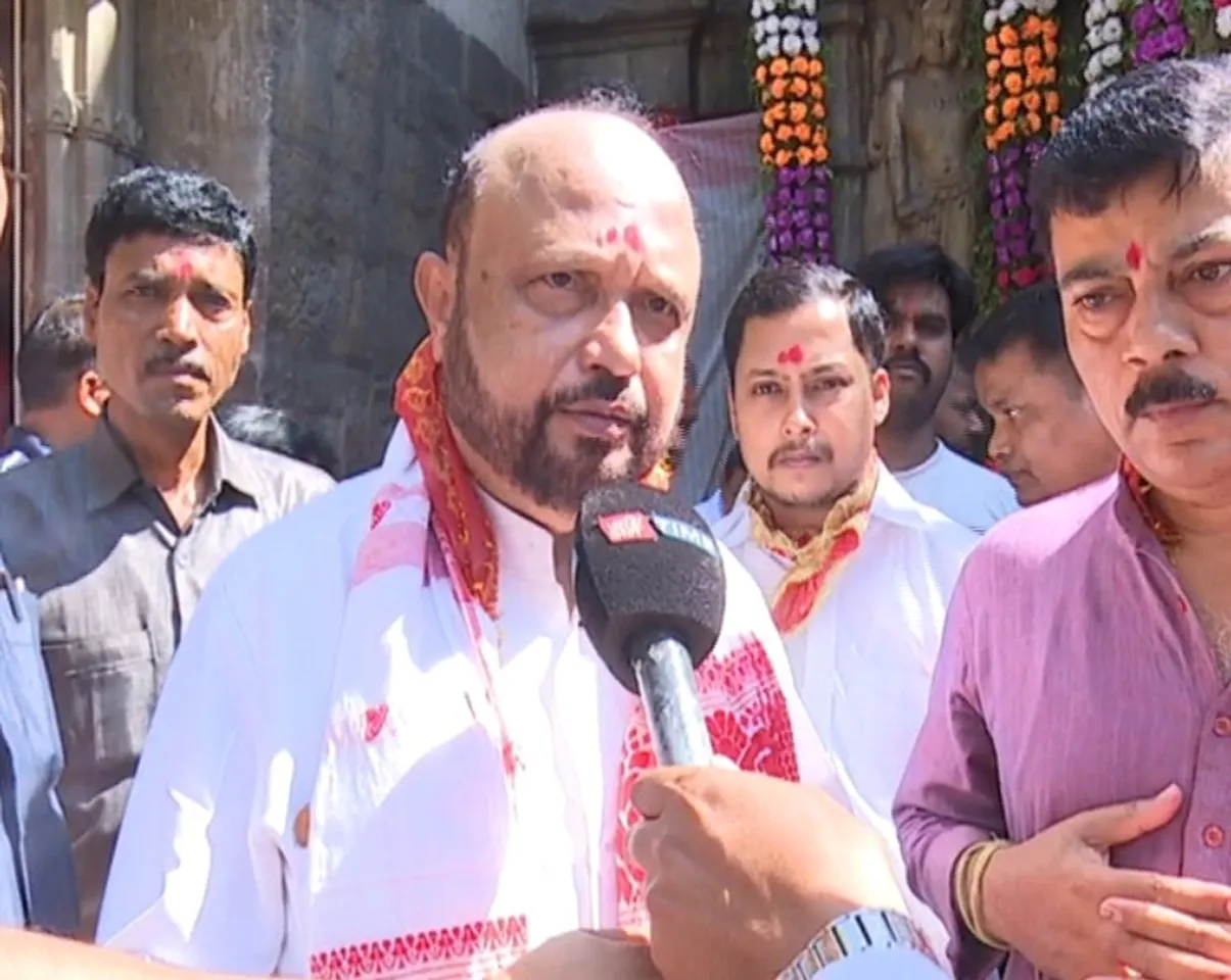 Prafulla Mahanta visits Ambubachi