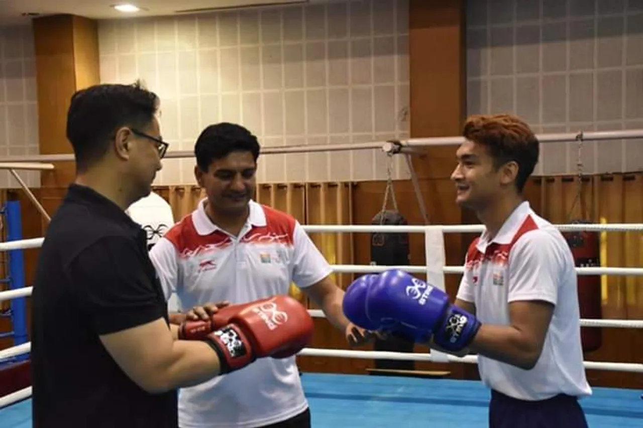 Rijiju meets men’s National boxing team