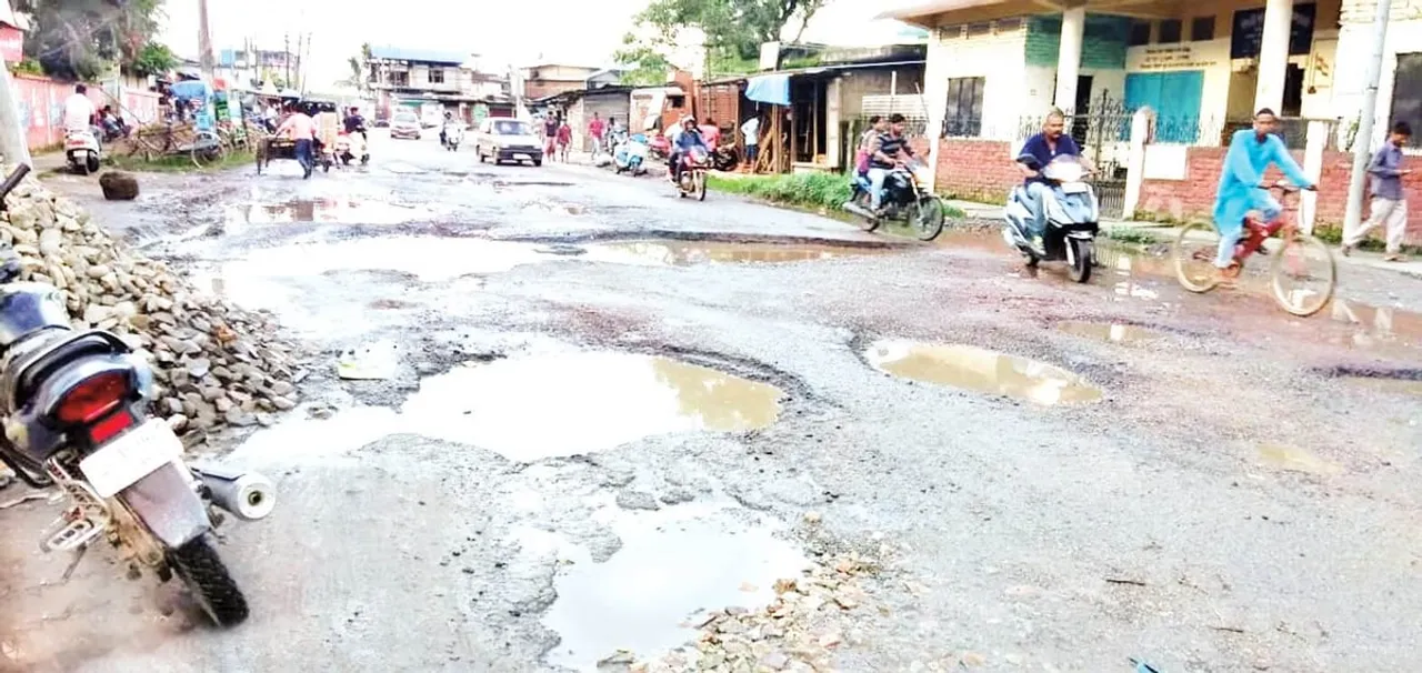‘Hellish’ highway | Gadkari’s Comments Spark Outrage
