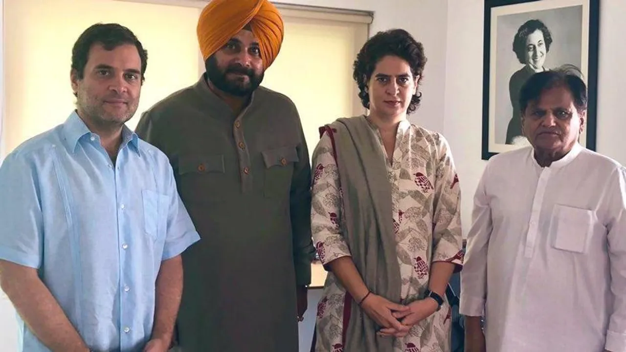 Sidhu Meets Rahul Gandhi