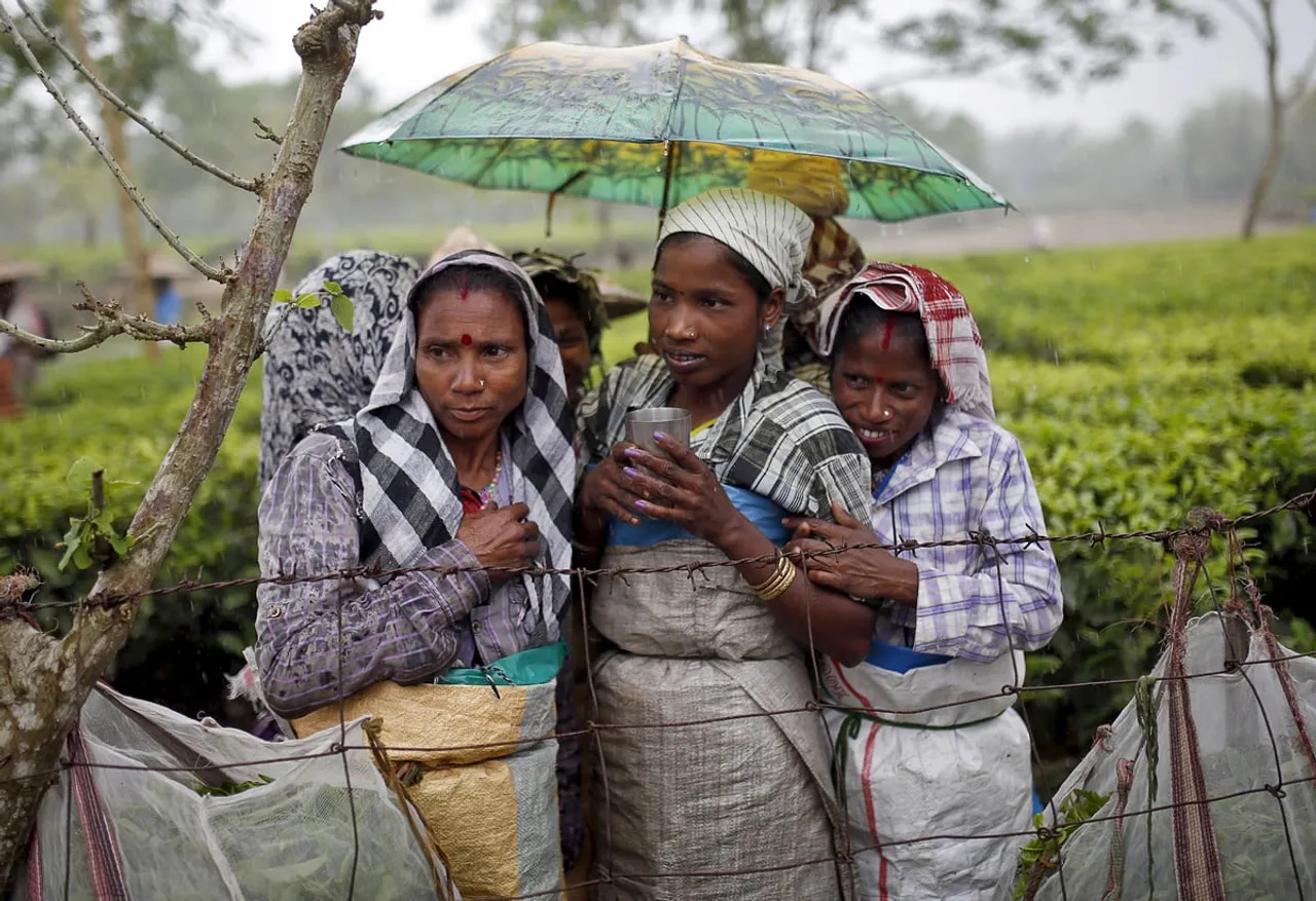 Tea labourers, students stage protest in Demow