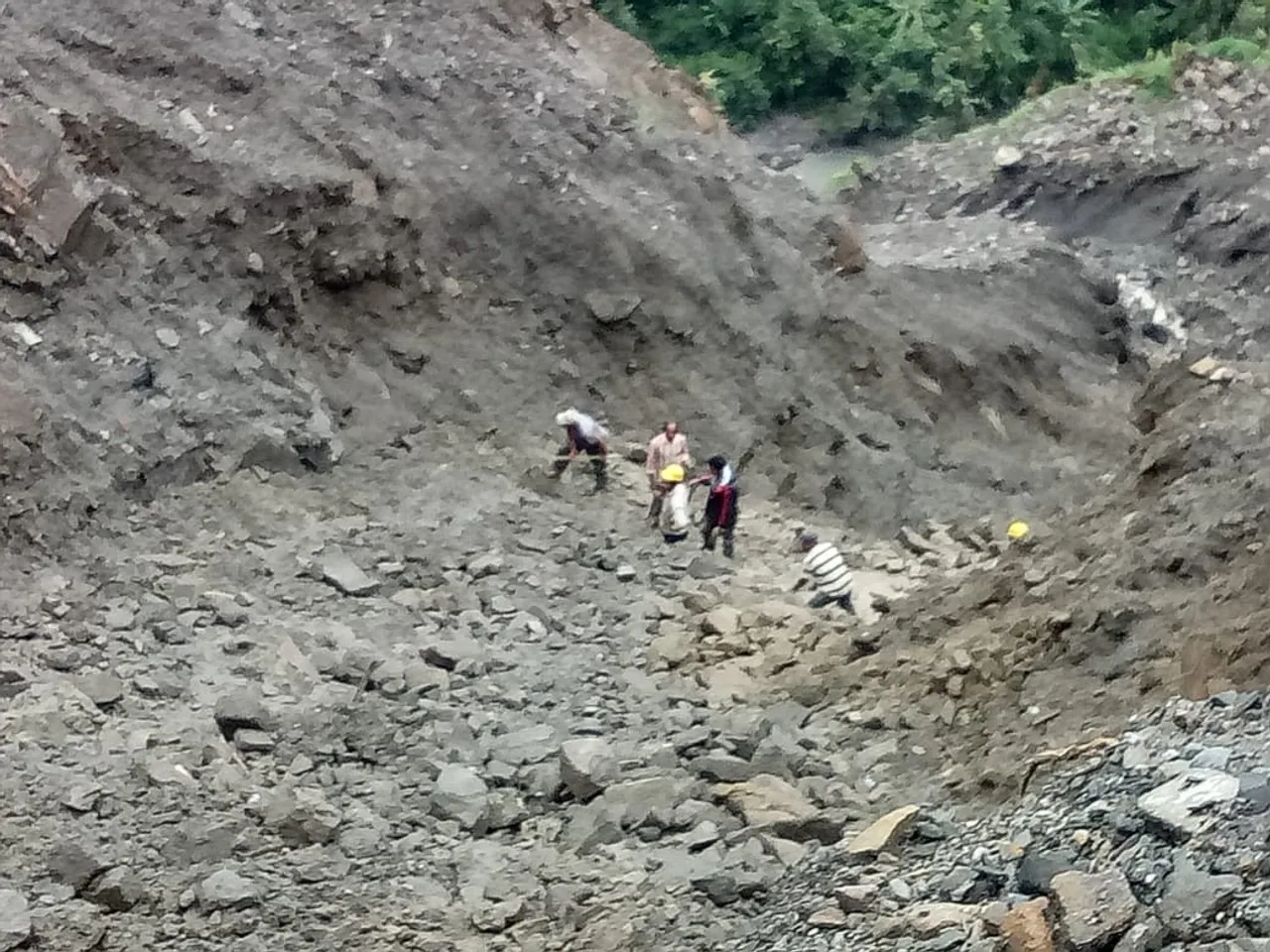 ARUNACHAL | 45 stranded passengers evacuated