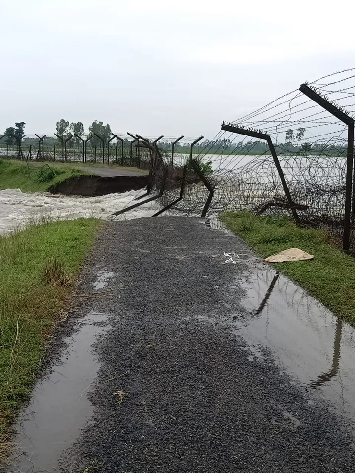 Indo-Bangla border reels underwater
