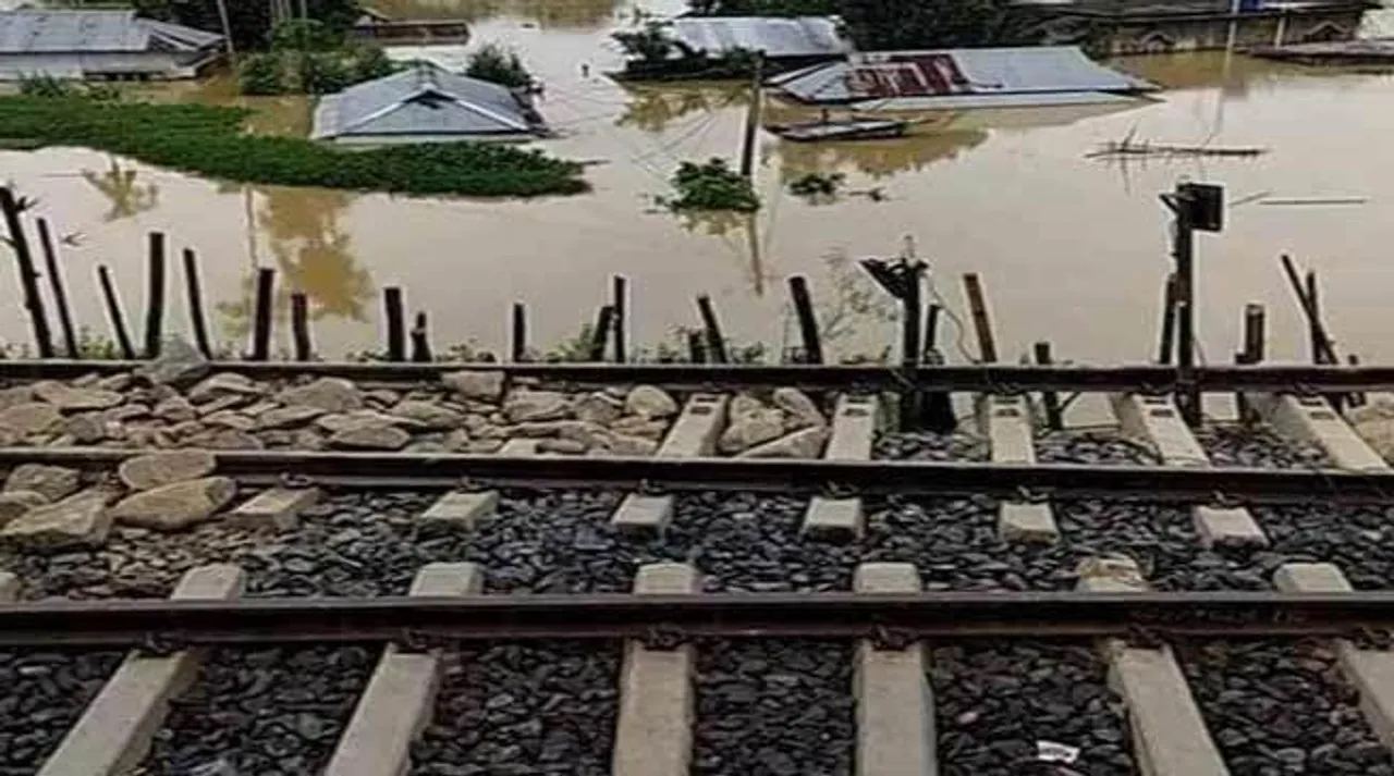 Train running suspended in Barak