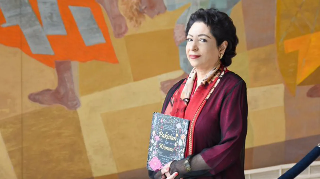 Maleeha Lodhi Abused by Man in New York