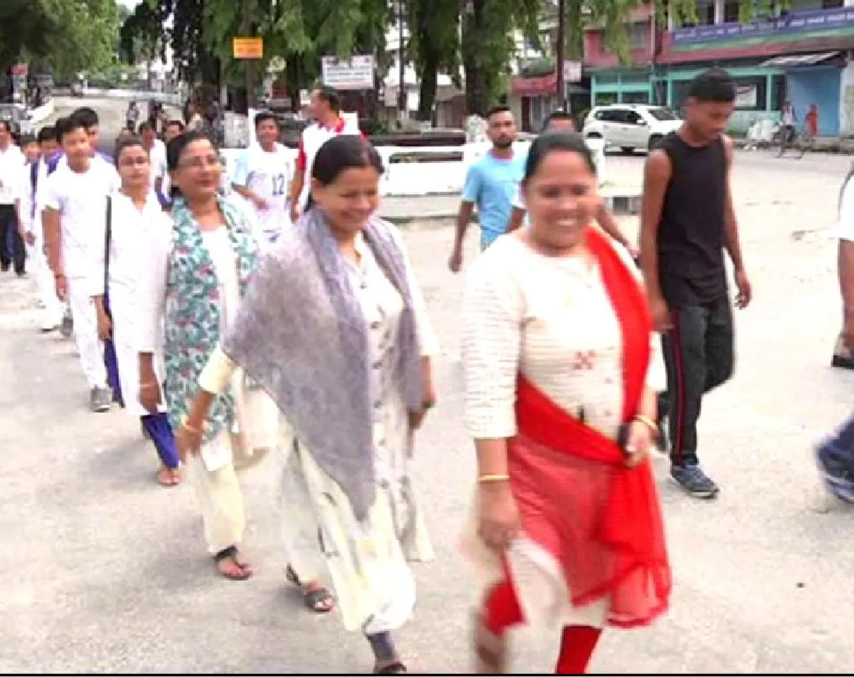 Kamrup (M) DC Flags Off ‘Run For Unity’ Programme