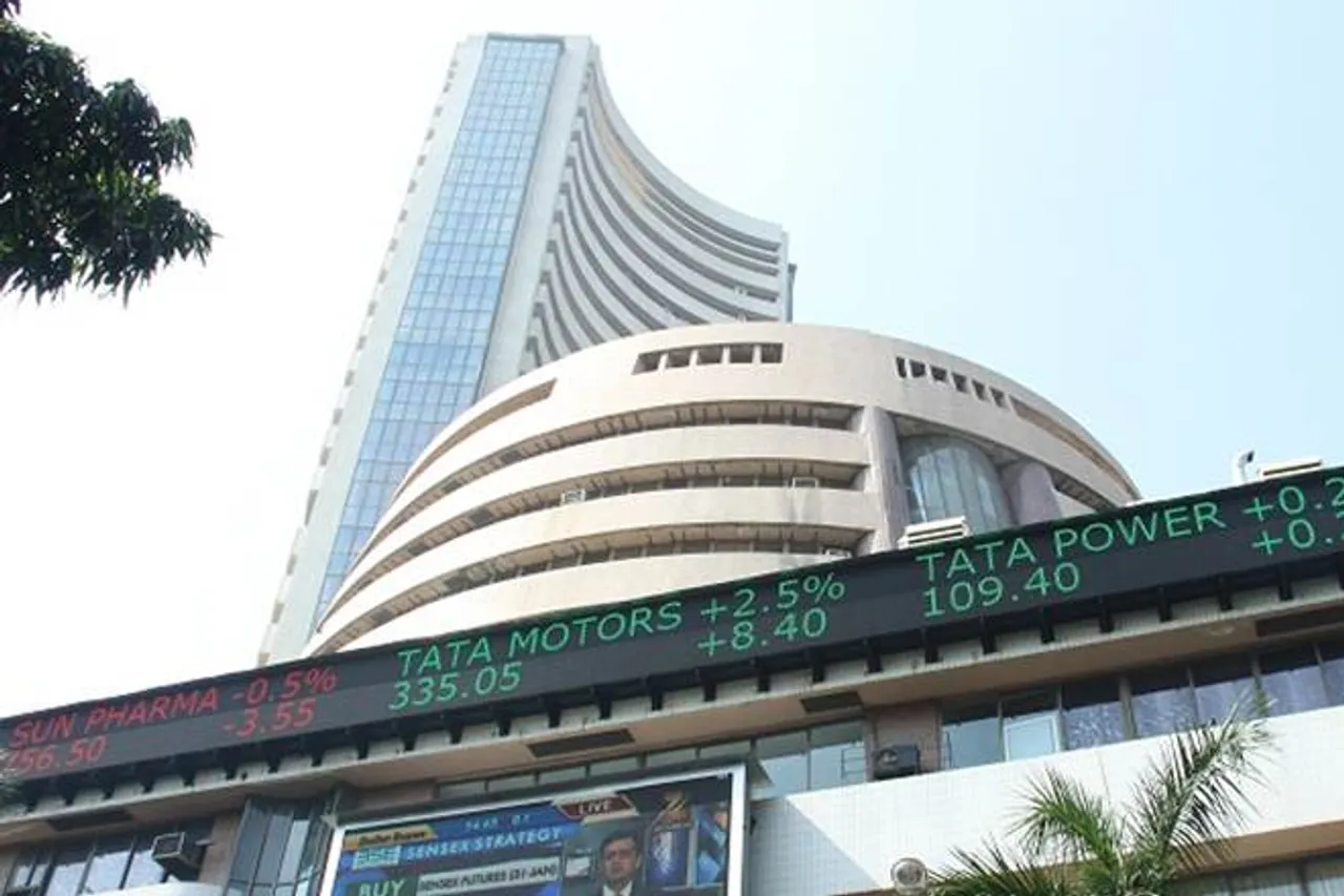 Sensex crashes 642 points
