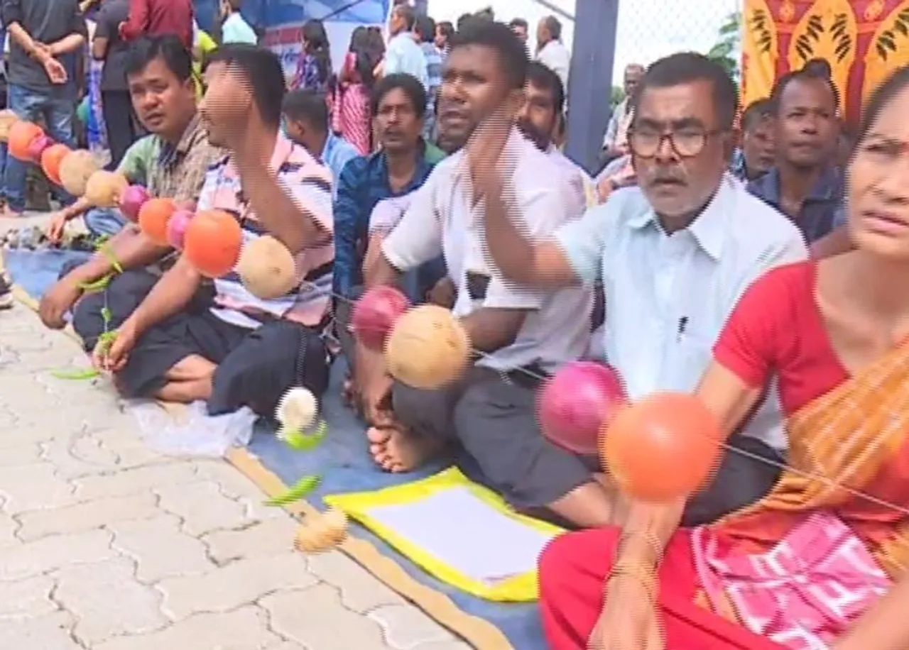 KMSS stages protest against price rise