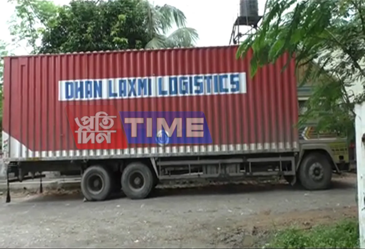 Wood smuggling truck seized in Amingaon