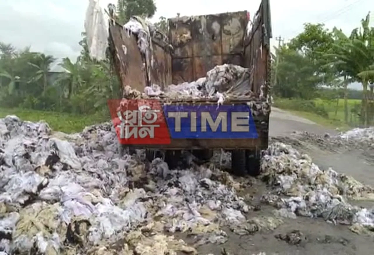 Cotton laden truck burnt in Golakganj
