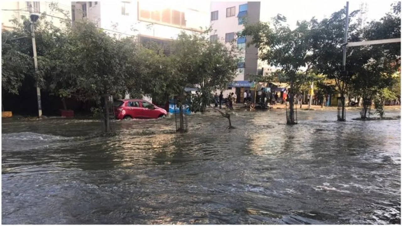 Bengaluru Lake Breach: Several Houses Flooded