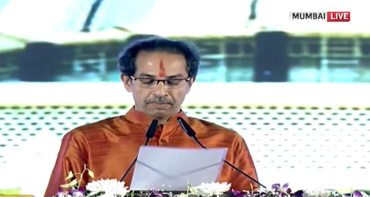 Uddhav Takes Oath as Maha CM | Cabinet Meeting at 8pm