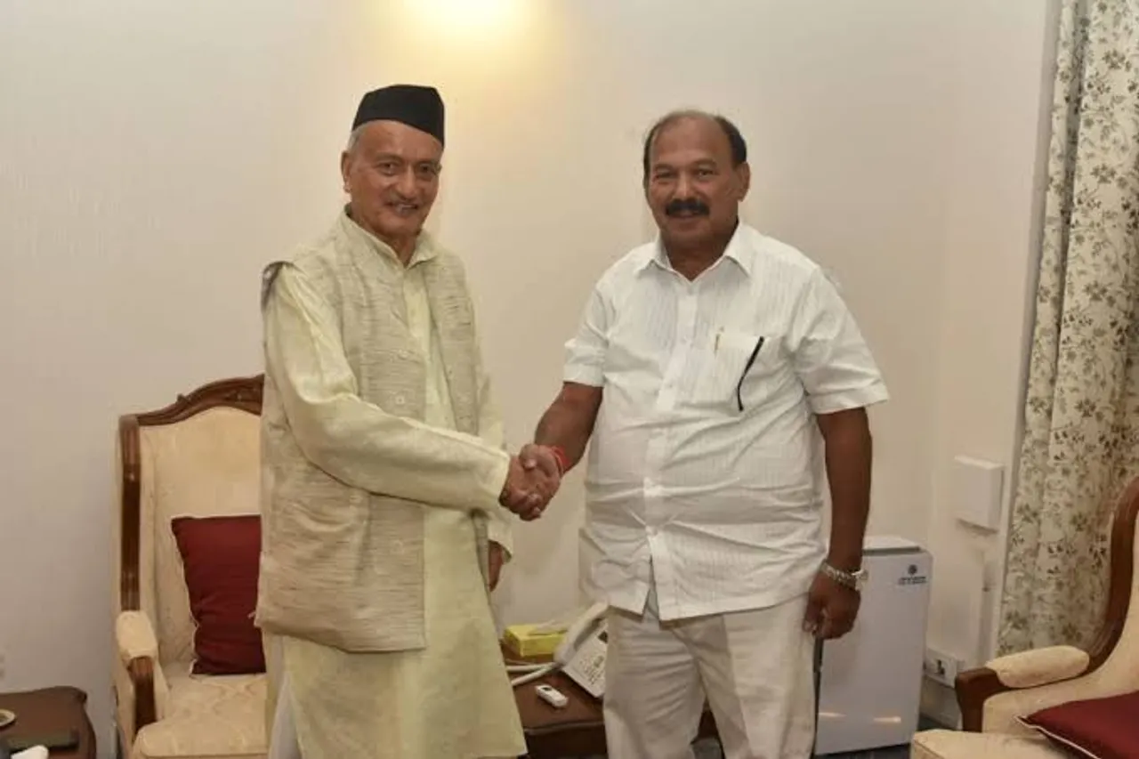 Maharastra MLAs to take oath tomorrow at 8 AM