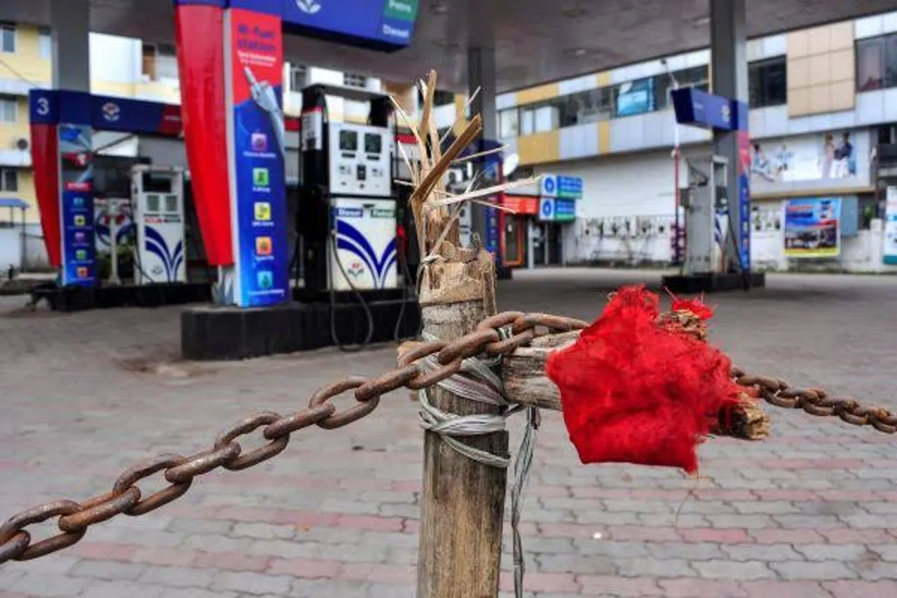 NEIPDA Calls for 24-Hr Petrol Pump Bandh on Nov 25