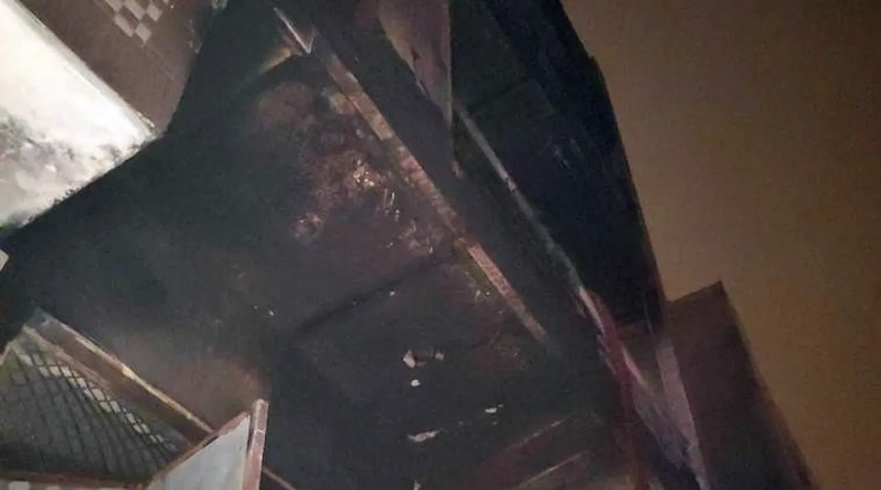 Delhi: Massive Fire Breaks Out at Cloth Godown, 9 killed
