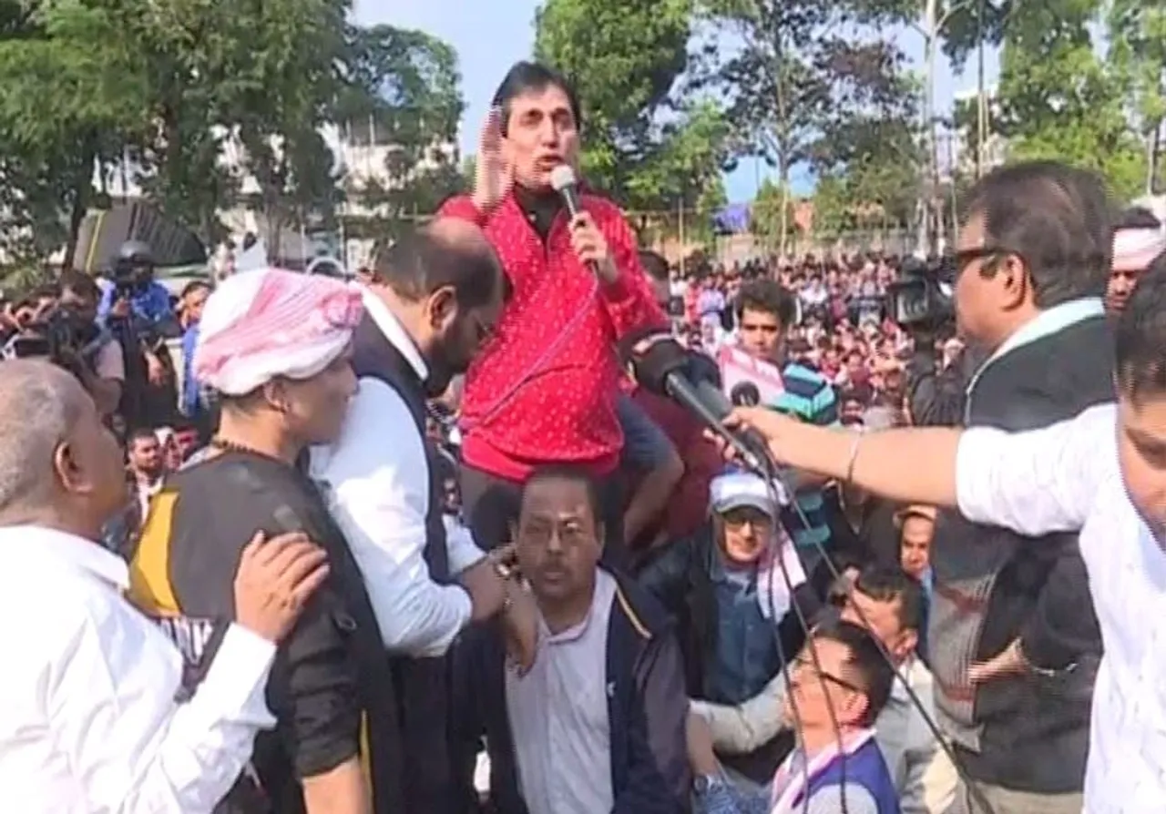 Anti-CAB protesters throng Latasil field