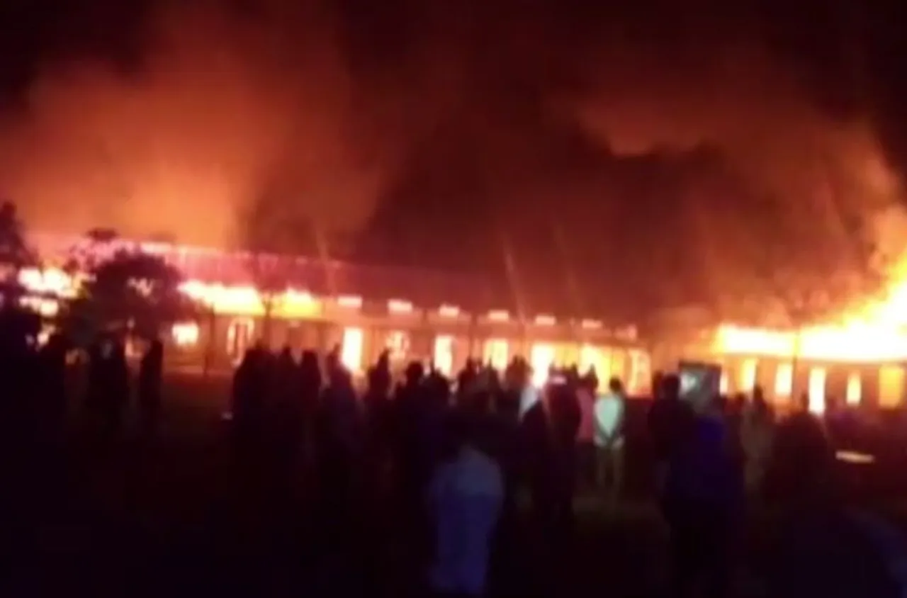 Fire breaks out at Jania school