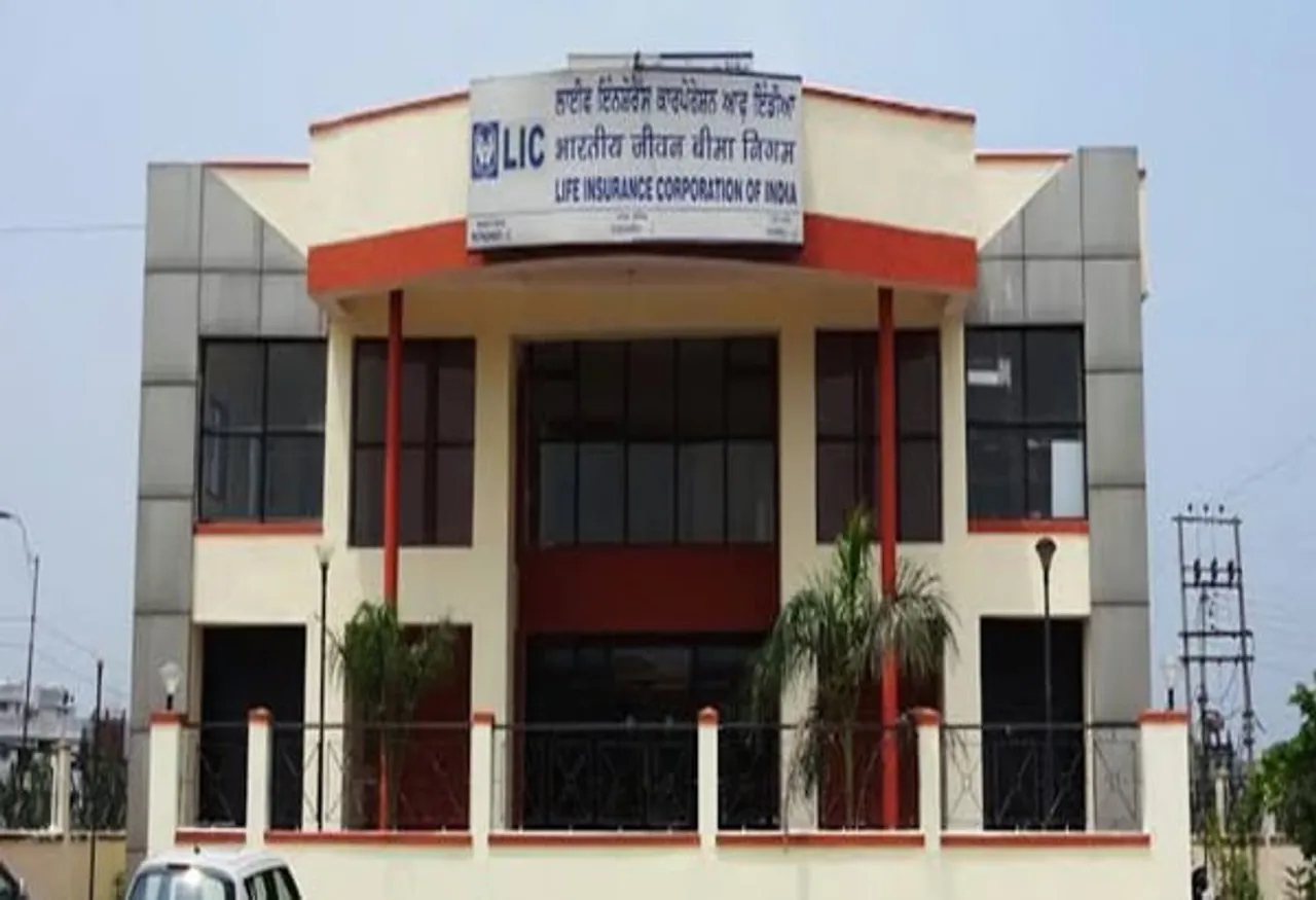 Budget 2020: LIC Employees’ Unions Threatens To Go On Strike