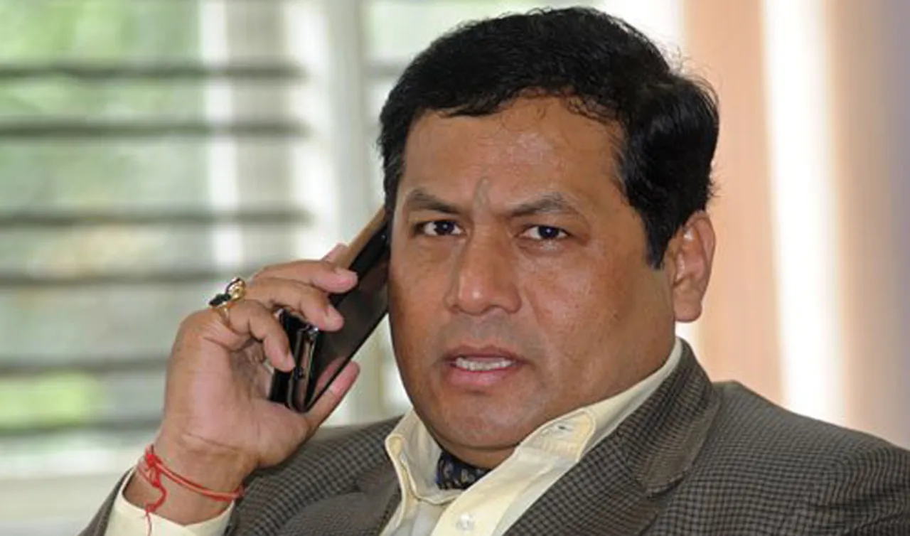 Sonowal telephones quarantined CRPF jawans of Assam