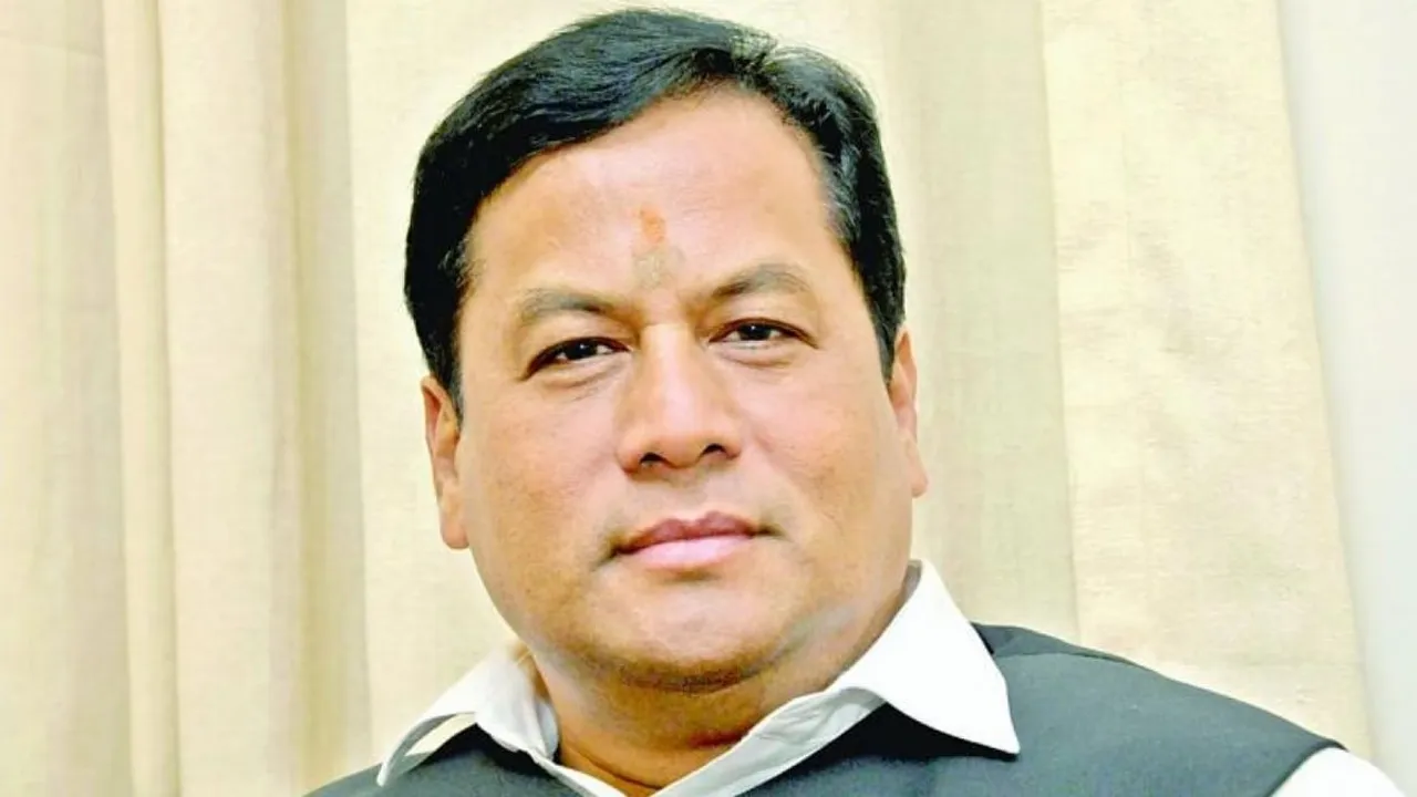 Sonowal telephones several eminent persons of Assam