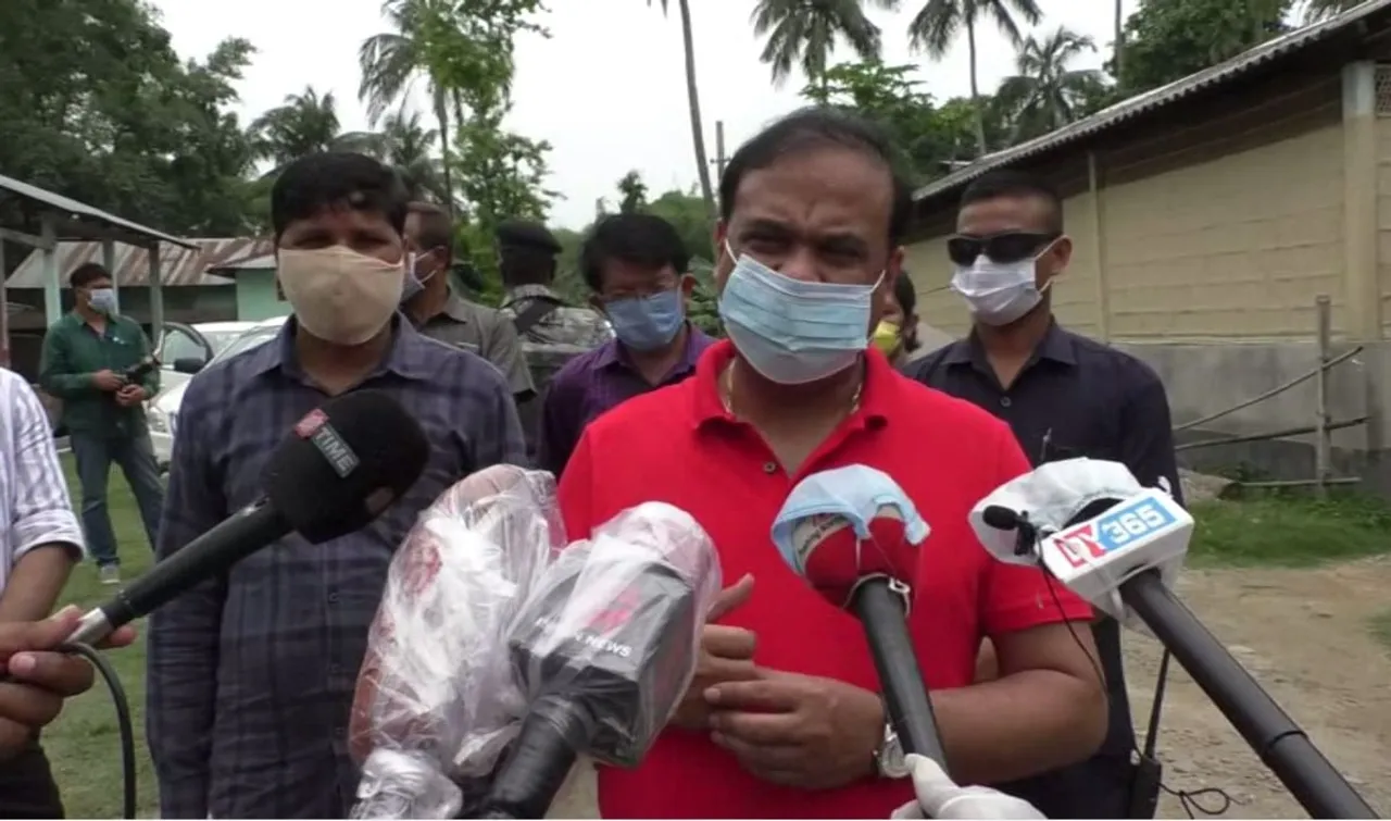 Himanta Visits Bereaved Family of Rangia’s COVID-19 Patient