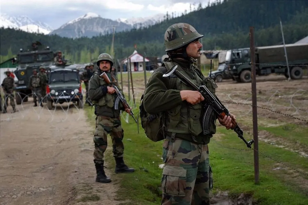 India-China troops face-off along Sikkim